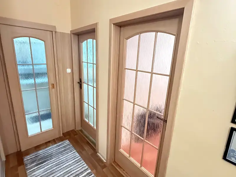 Prodej bytu 2+1 45 m², Jičín – náhled fotky 3
