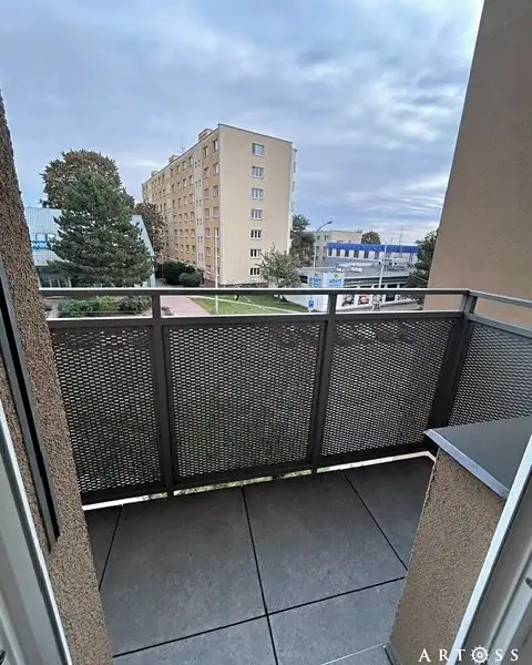 Pronájem bytu 1+kk 22 m², Brno – náhled fotky 2