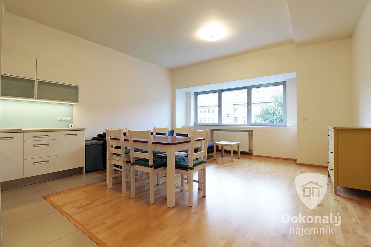 Pronájem bytu 4+kk 123 m² – fotografie 2