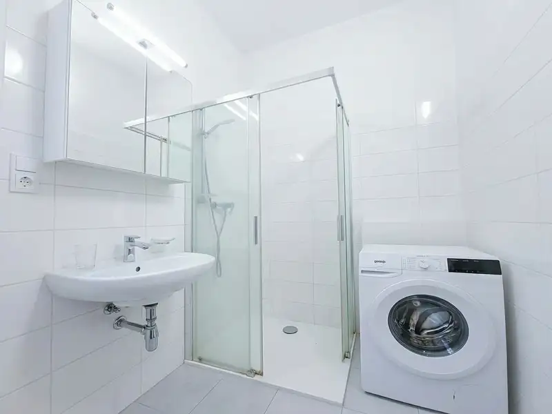 Pronájem bytu 1+kk 31 m², Praha – náhled fotky 3