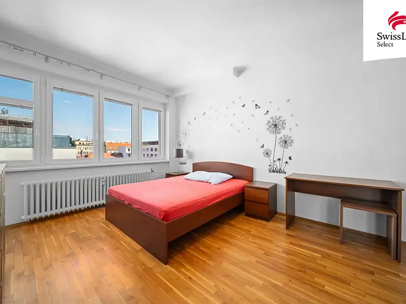 Pronájem bytu 2+kk 55 m², Praha – náhled fotky 2