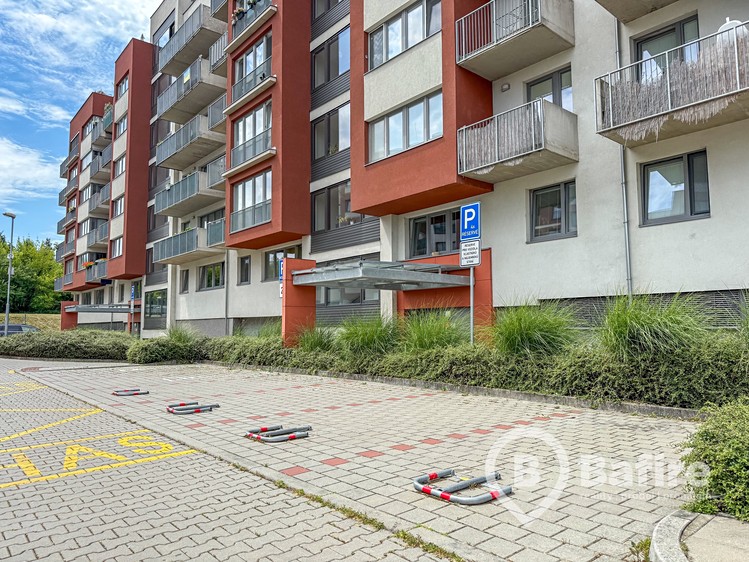 Нерухомість в оренду, 13 м² (1 з 3)