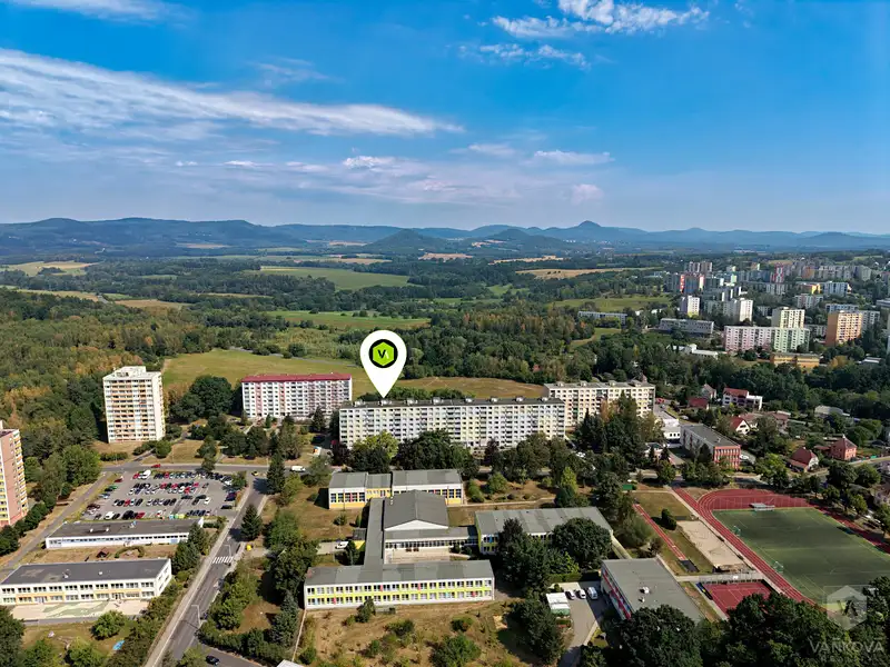Prodej bytu 1+kk 20 m², Česká Lípa – náhled fotky 1