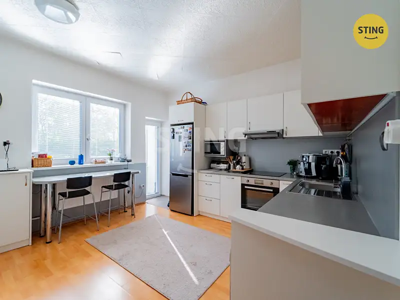 Prodej rodinného domu 290 m², pozemek 1301 m², Opava – náhled fotky 3
