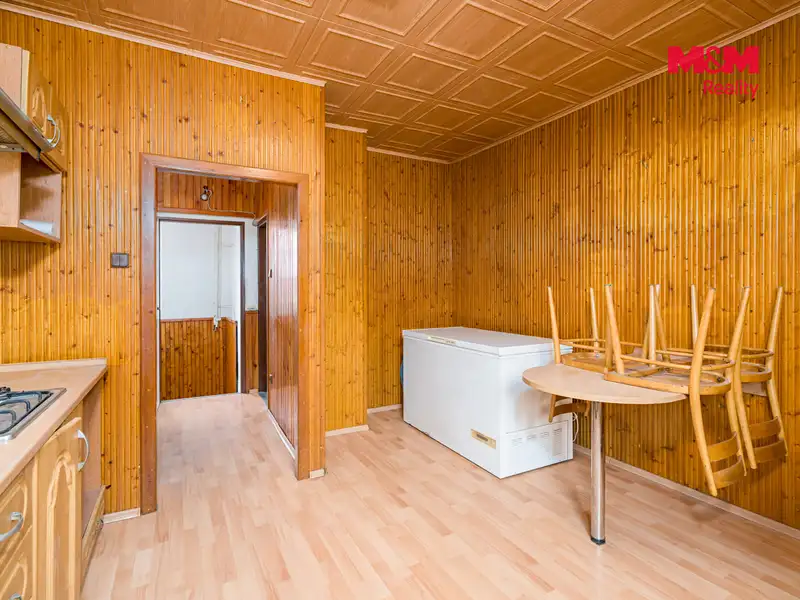 Prodej rodinného domu 150 m², pozemek 354 m², Dubí – náhled fotky 2