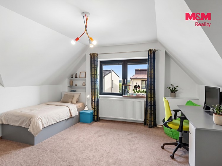 Будинок на продаж, 190 м² (30 з 30)