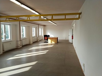 Pronájem komerčního prostoru, 94 m² (3 z 5)