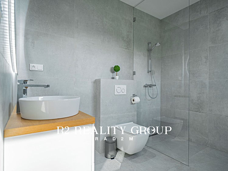 Prodej domu, 220 m² (18 z 26)