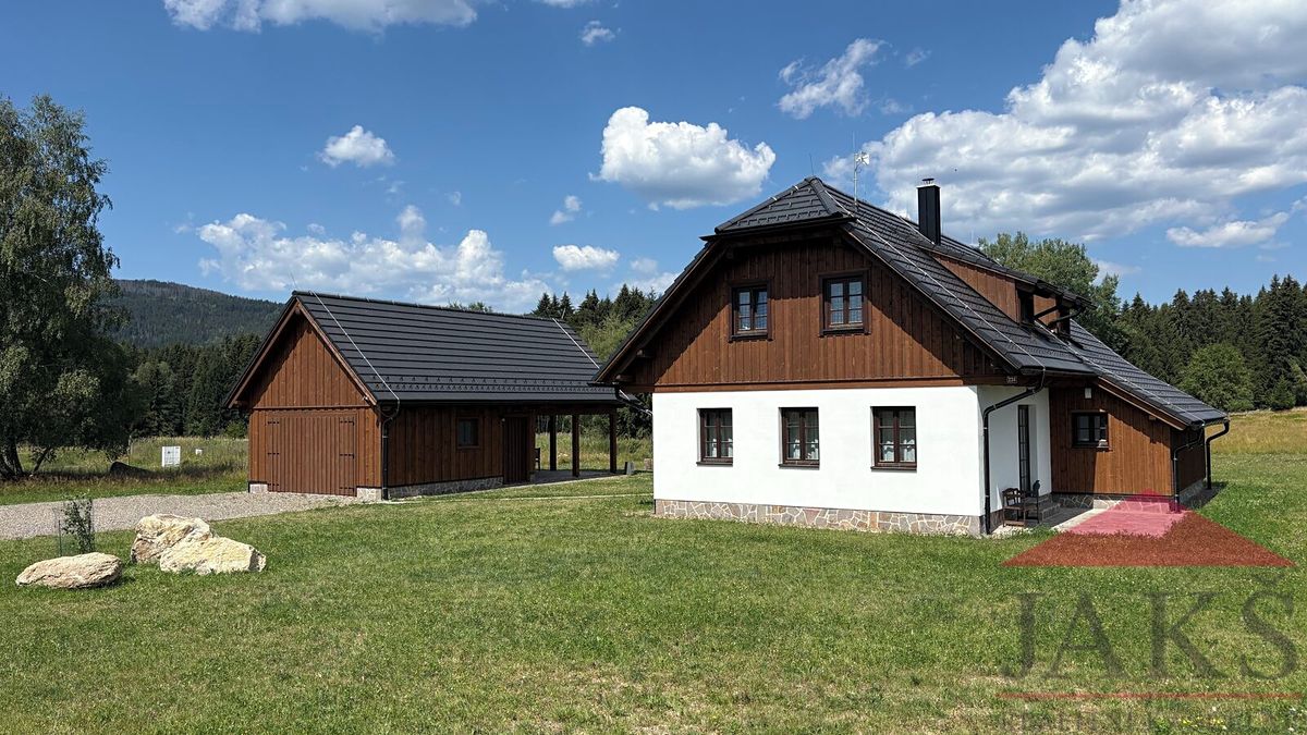 Prodej rodinného domu 187 m², pozemek 2125 m², Srní – fotka 1 z 3