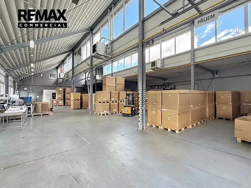 Prodej výrobní haly, prostoru 1446 m², České Budějovice – náhled fotky 1