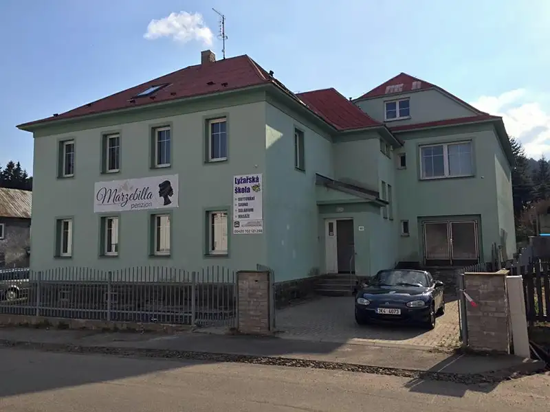 Prodej ubytovacího zařízení 450 m², Pernink – náhled fotky 1