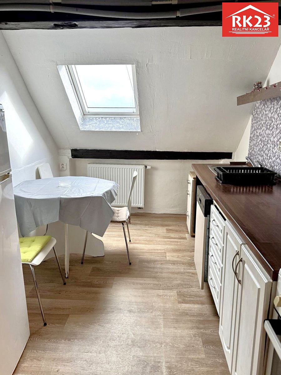 Pronájem bytu 2+1 46 m², Chodová Planá – fotka 1 z 3