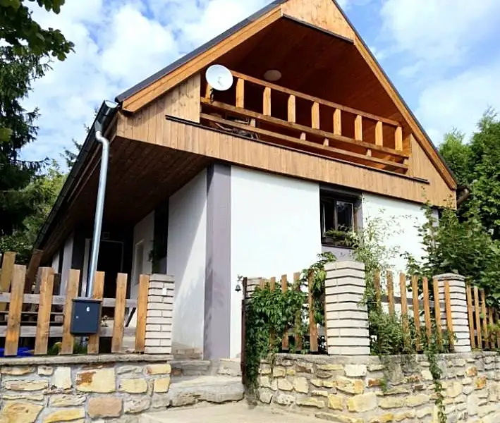 Prodej chalupy 110 m², pozemek 115 m², Svídnice – náhled fotky 2