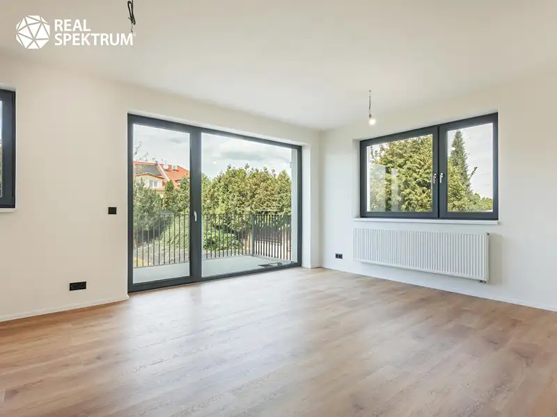 Prodej bytu 4+kk 105 m², Šlapanice – náhled fotky 2