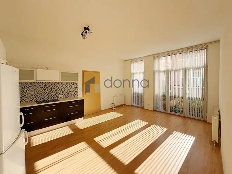 Pronájem bytu 2+kk, 55 m², Praha 4, Praha