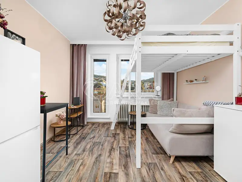 Prodej bytu 1+kk 34 m², Zlín – náhled fotky 1
