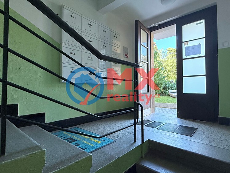 Wohnung 1+1 zum Kauf, 38 m² (12 von 15)