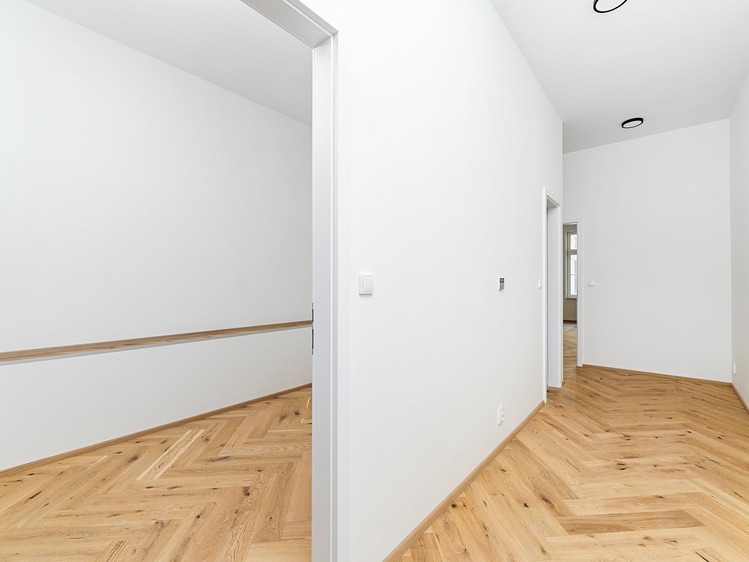 Prodej bytu 2+kk, 45 m² (9 z 16)