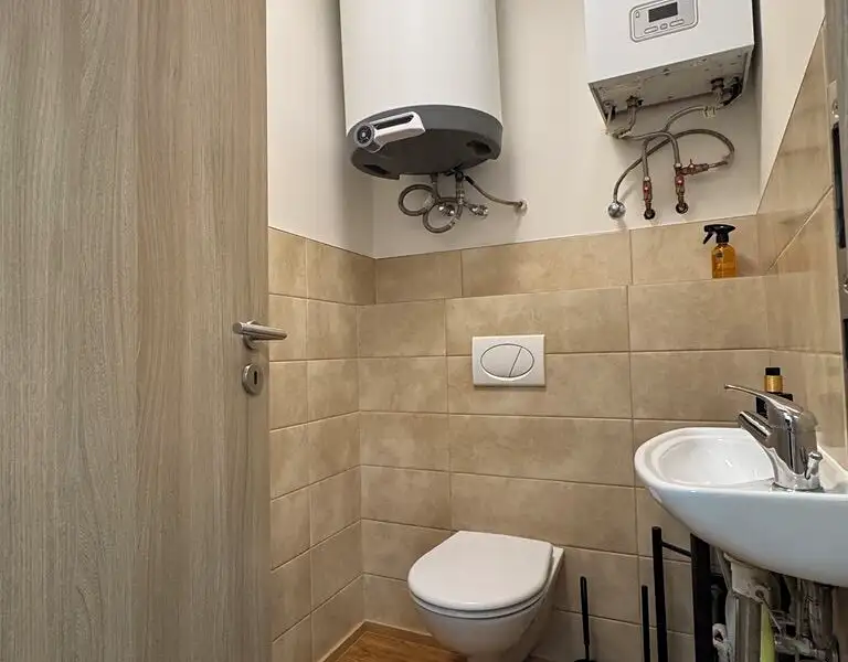 Pronájem bytu 1+kk 36 m², Praha – náhled fotky 2