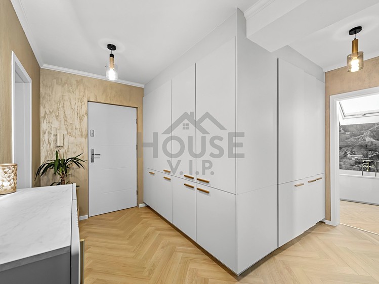 Квартира 2+1 на продаж, 73 м² (9 з 40)