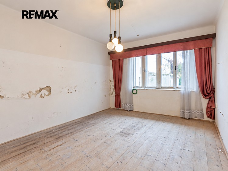 Будинок на продаж, 240 м² (12 з 37)