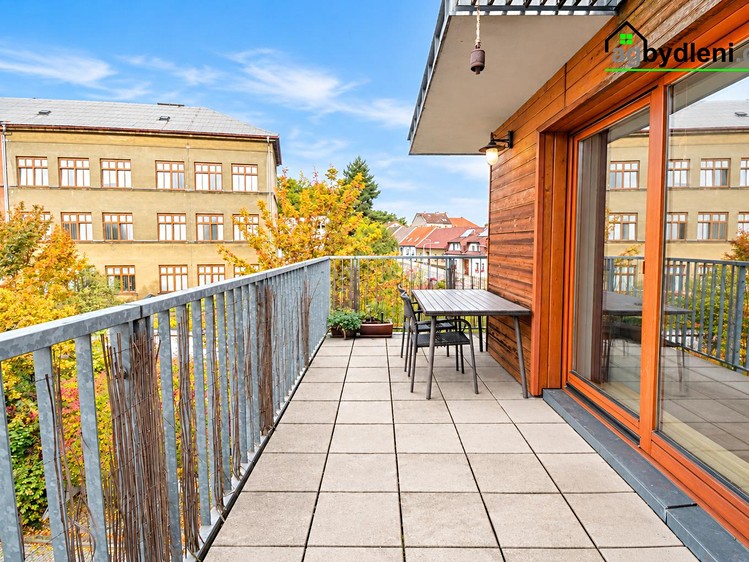 Pronájem bytu 3+kk, 95 m² (13 z 16)
