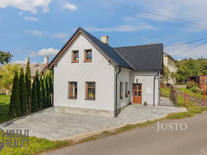 Prodej rodinného domu 100 m², pozemek 137 m², Železný Brod – náhled fotky 1
