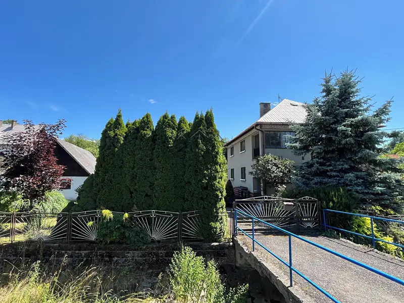 Prodej rodinného domu 259 m², pozemek 865 m², Střelná – náhled fotky 3
