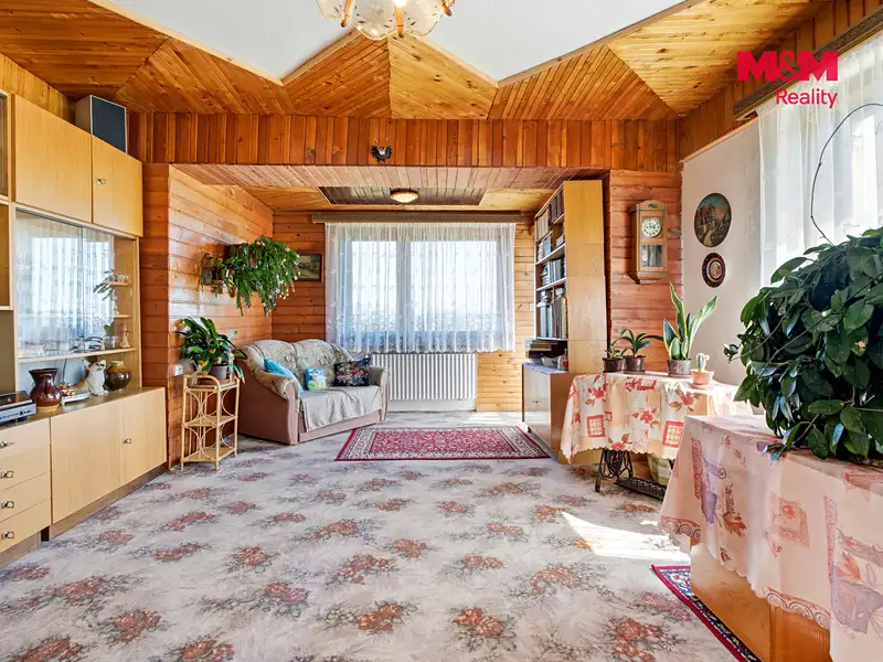 Prodej rodinného domu 180 m², pozemek 2665 m², Jílové u Držkova – náhled fotky 2