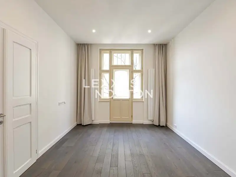 Pronájem bytu 4+kk 137 m², Praha – náhled fotky 3