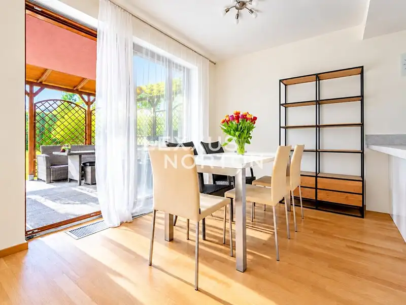 Pronájem rodinného domu 163 m², pozemek 600 m², Roztoky – náhled fotky 2