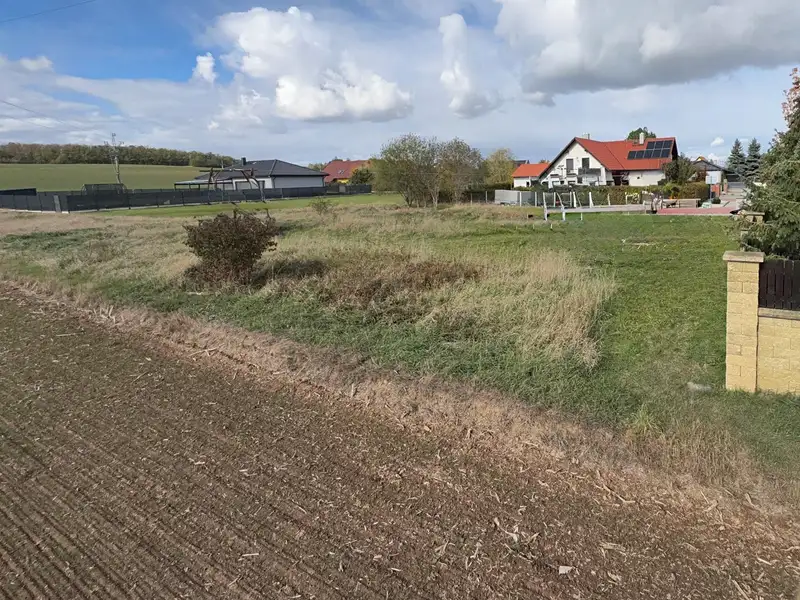 Prodej stavebního pozemku 1069 m², Plzeň – náhled fotky 3