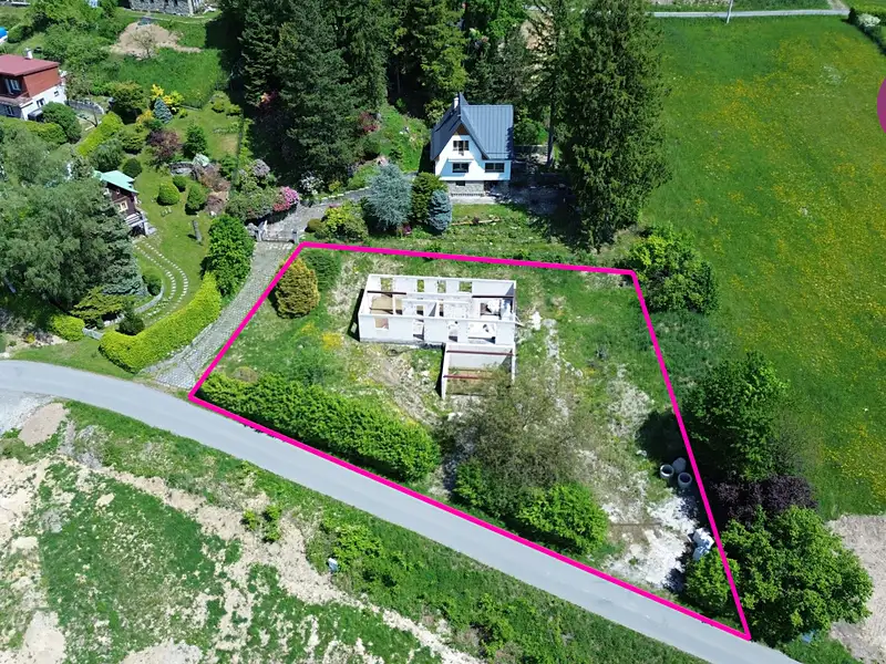 Prodej stavebního pozemku 1541 m², Malenovice – náhled fotky 2