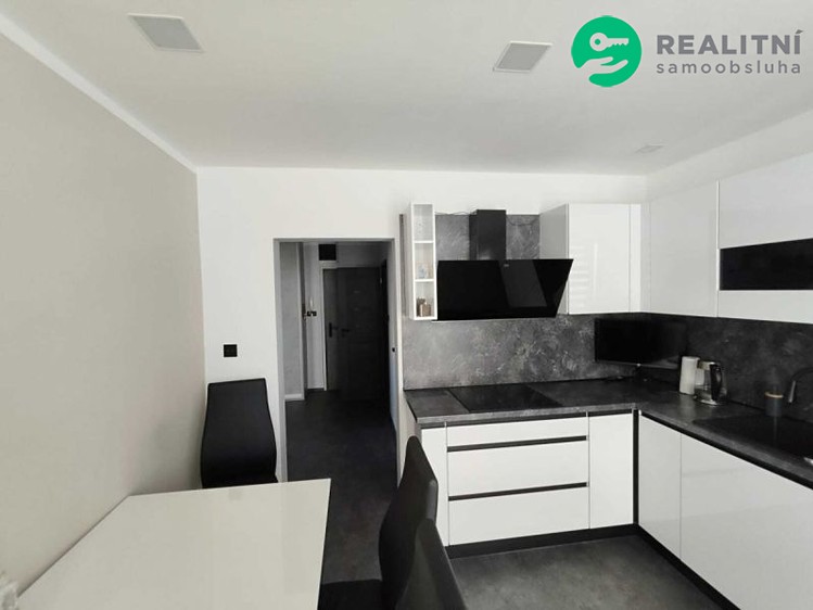 Prodej bytu 3+1, 65 m² (12 z 30)