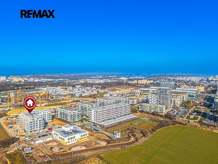 Квартира 3+kk на продаж, 74 м² (37 з 37)
