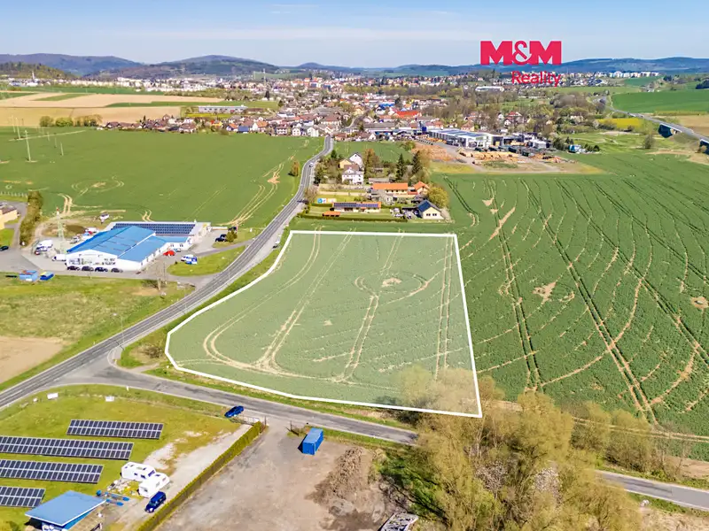 Prodej stavebního pozemku 16348 m², Klatovy – náhled fotky 1