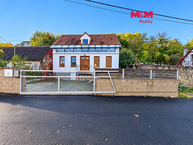 Pronájem rodinného domu 138 m², pozemek 488 m², Choteč – náhled fotky 1