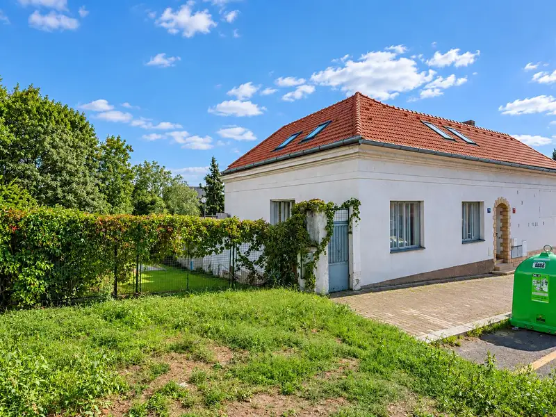 Prodej činžovního domu 558 m², Praha – náhled fotky 3