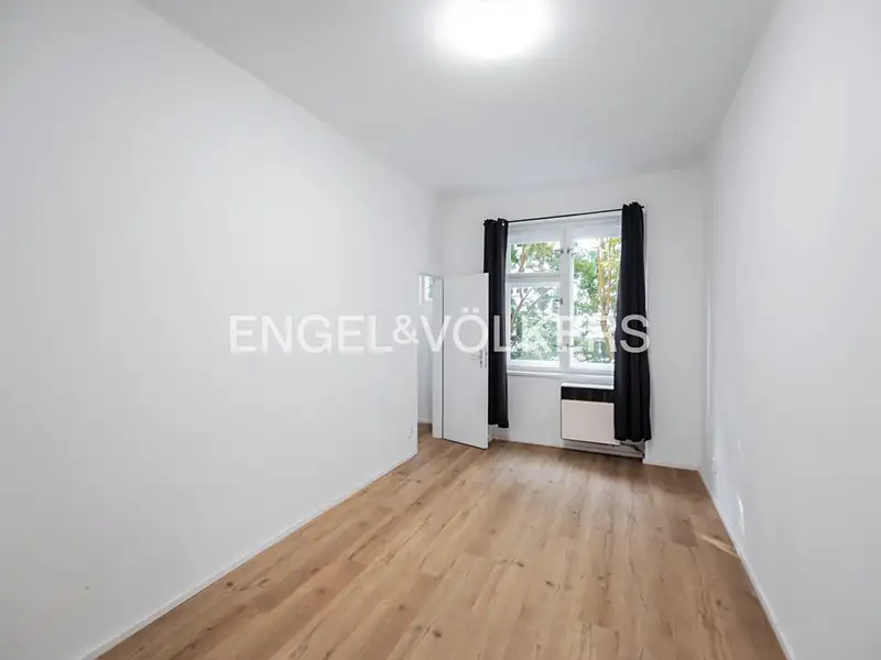Pronájem bytu 2+kk 44 m², Praha – náhled fotky 3
