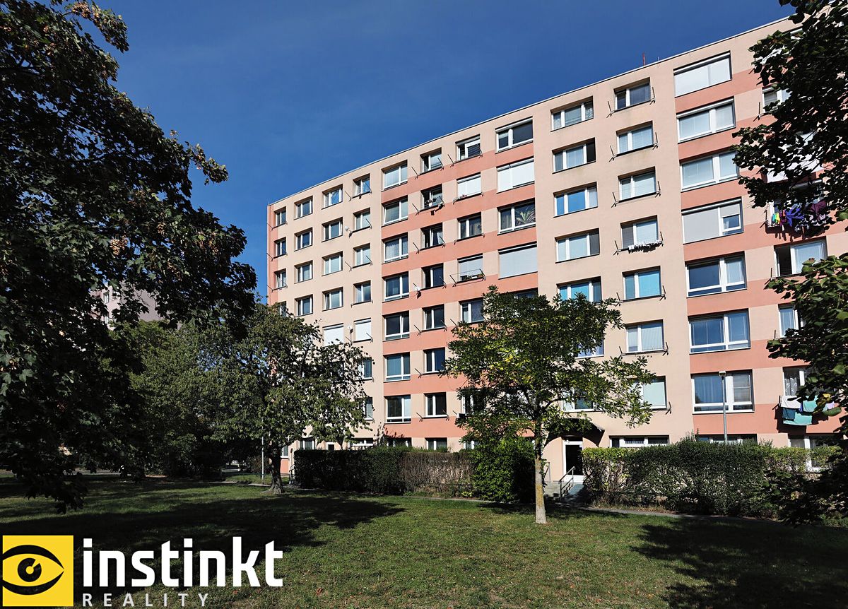 Pronájem bytu 1+1 30 m², Praha – fotka 1 z 3