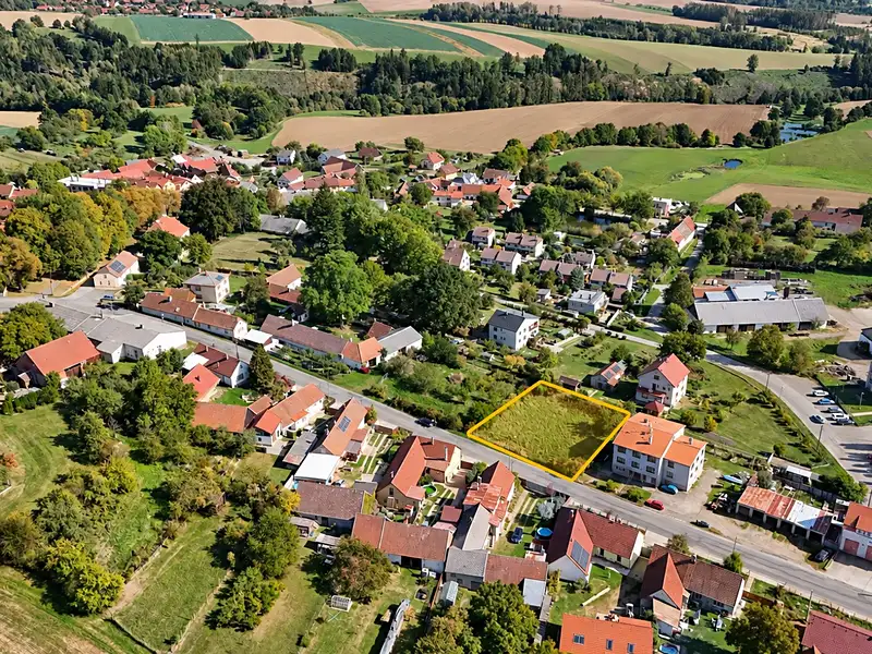Prodej stavebního pozemku 1132 m², Velká Chyška – náhled fotky 1