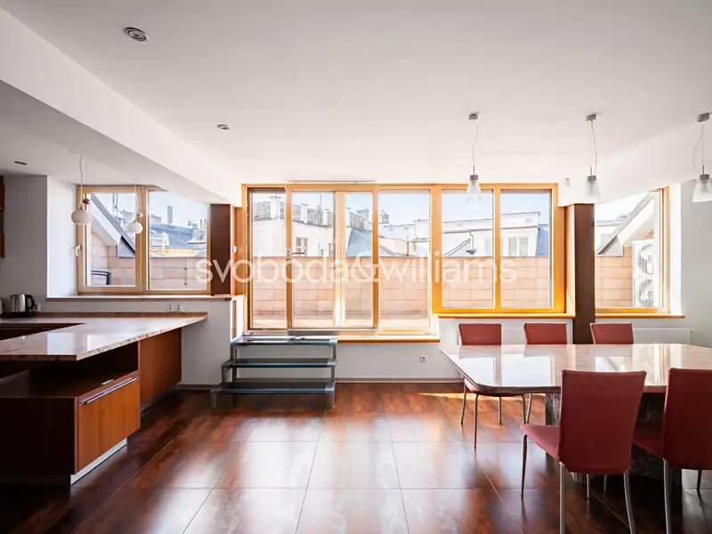 Prodej bytu 5+1 331 m², Praha – náhled fotky 2