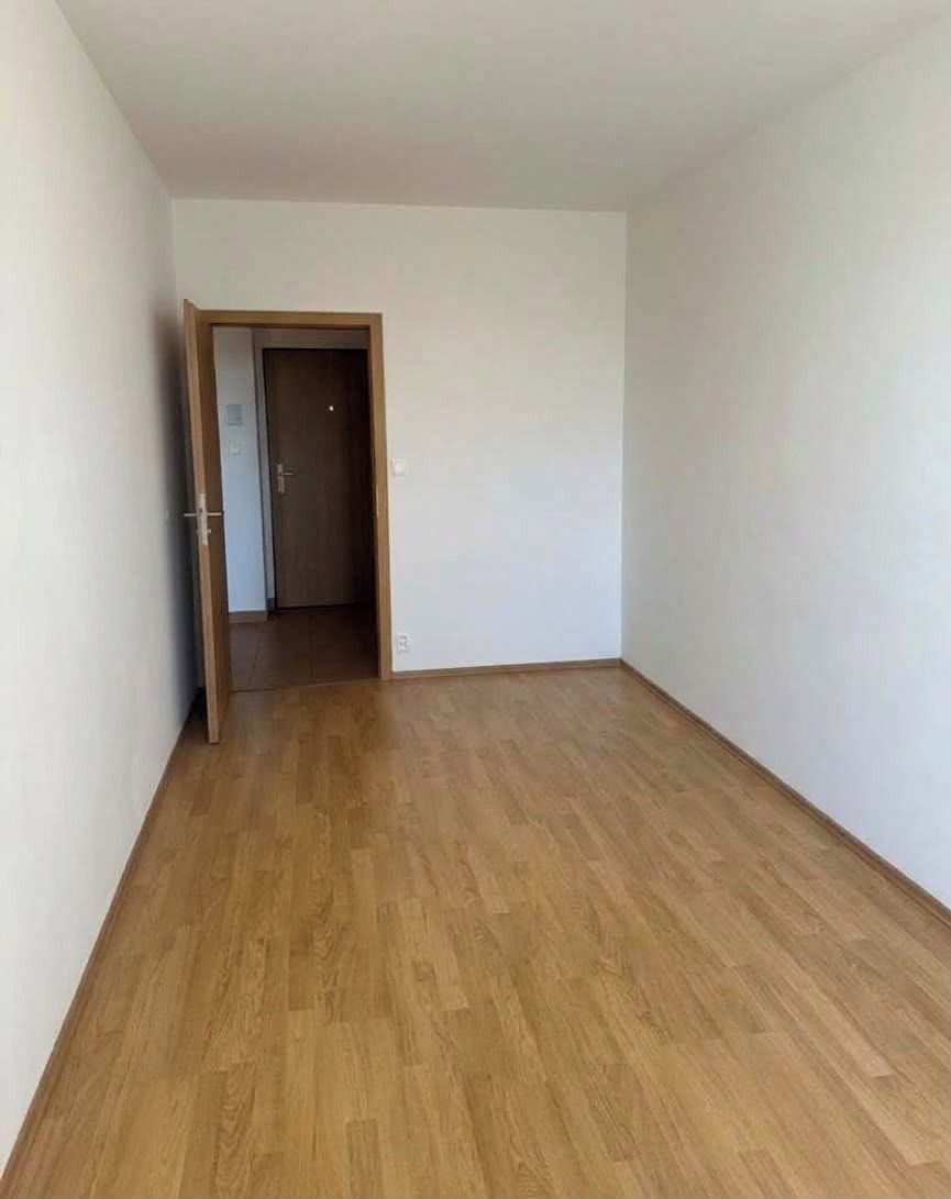 Pronájem bytu 2+kk 47 m² – fotografie 4