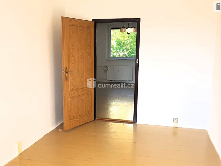 Prodej bytu 3+1, 74 m² (38 z 74)