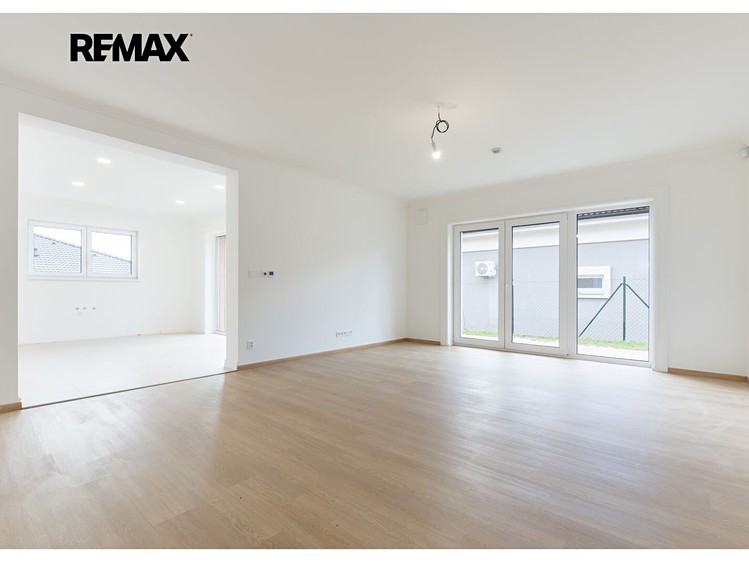 Prodej domu, 127 m² (6 z 19)