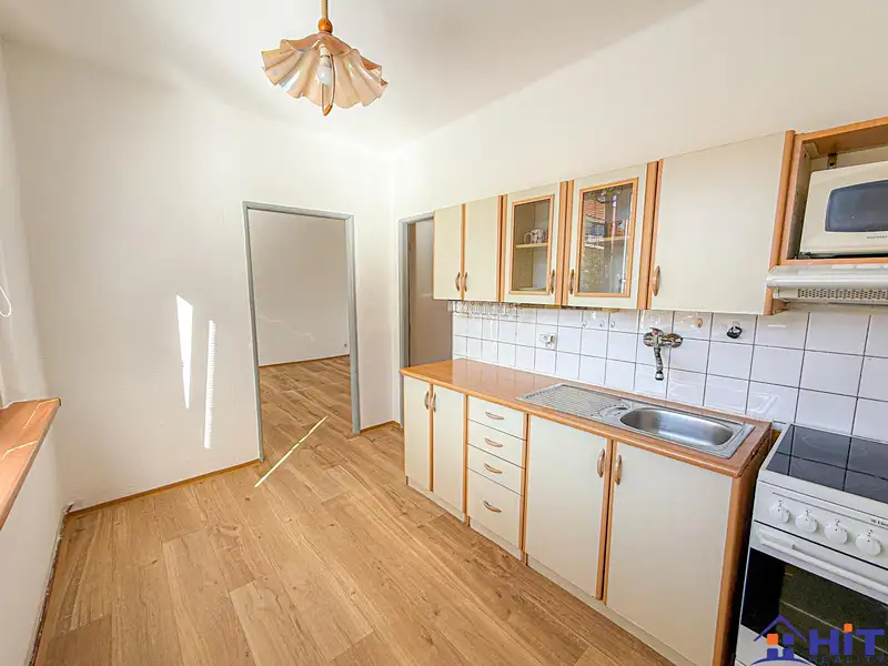 Pronájem bytu 1+1 32 m², Liberec – náhled fotky 3