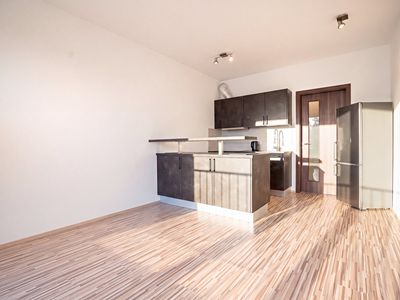 Pronájem bytu 1+kk 27 m²