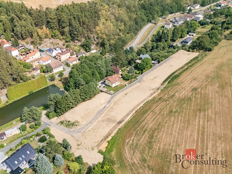 Grundstück zum Kauf, 801 m² (1 von 10)