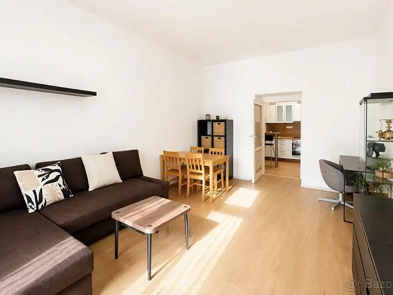 Pronájem bytu 2+1 55 m², Praha – náhled fotky 2