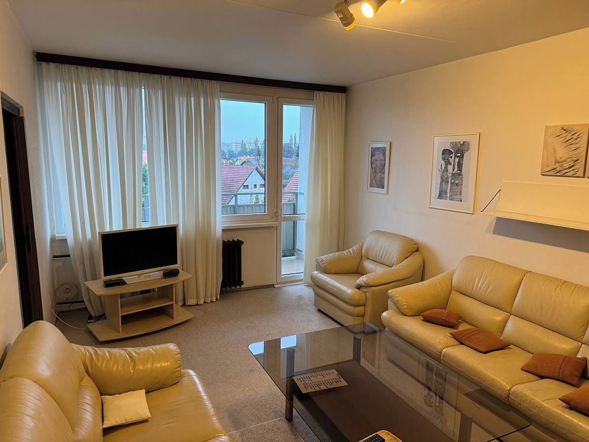 Pronájem bytu 2+1 60 m²